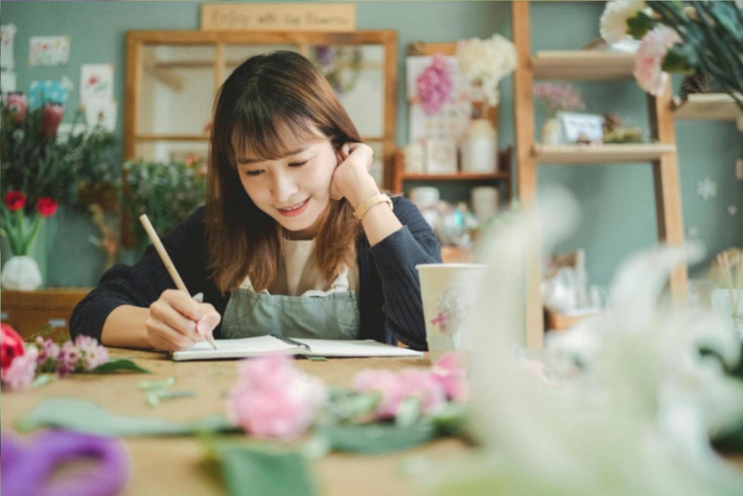 Advanced floral design materials and reference documentation